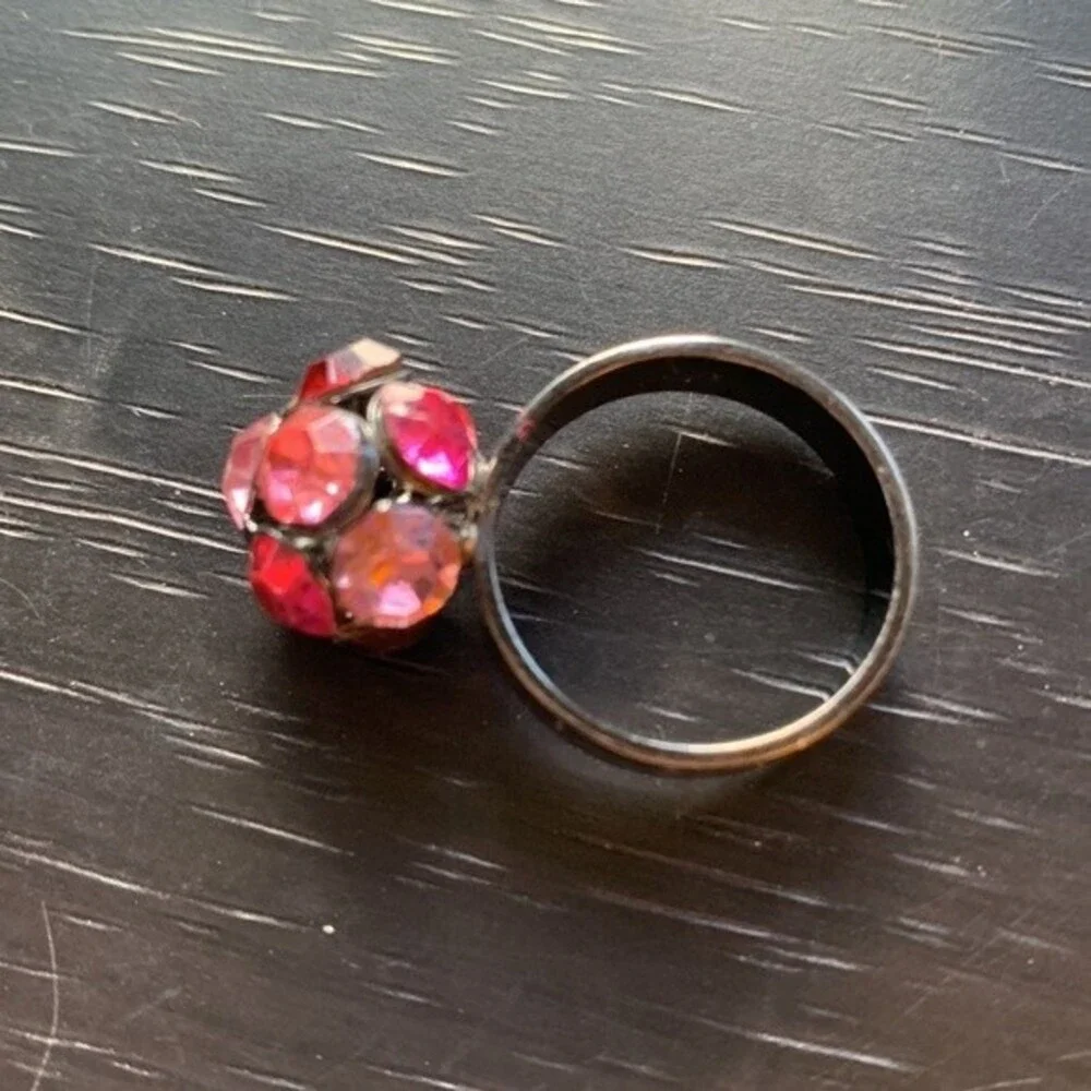 Vintage Pink Rhinestone Ball Ring Size 7 1/2
